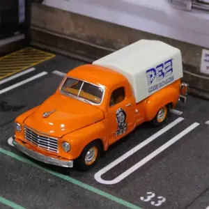 1950 Studebaker 2R Diecast Model in Orange 10 S9ff56175e7d442059beda0ba1eb56716u