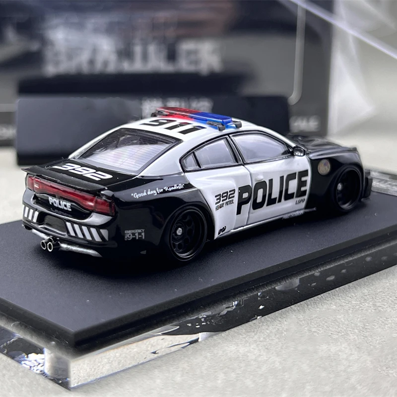 Realistic Miniature Police Cruiser Model 4 Realistic Miniature Police Cruiser Model - Image 4
