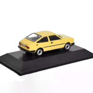 Vibrant Yellow 1/43 Scale Škoda Garde Model 3 Sa00abc88e89f4a038ce52c3403cb7b17P