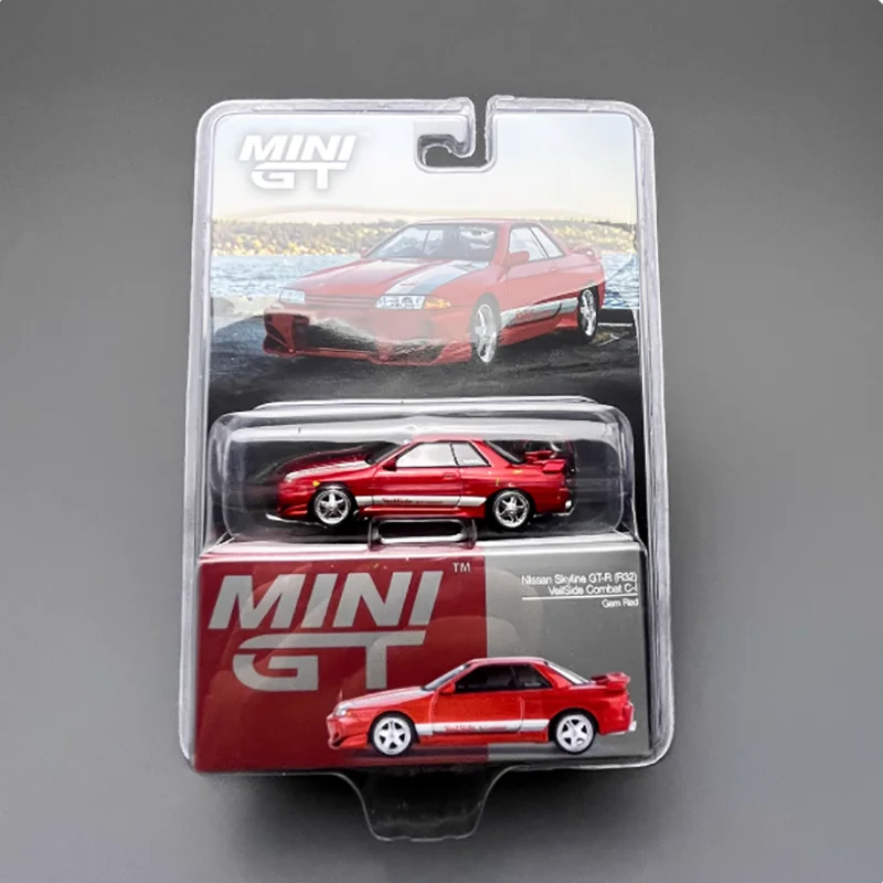Nissan Skyline GTR-R32 1/64 Diecast Model 7 Nissan Skyline GTR-R32 1/64 Diecast Model - Image 7