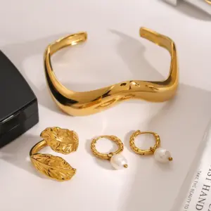 Sa05dc9bfc589413ab8b16ff718732999O