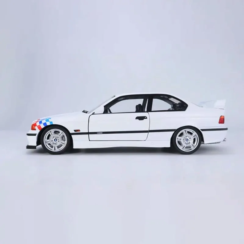 BMW E36 M3 Coupe 1:18 Diecast Model 4 BMW E36 M3 Coupe 1:18 Diecast Model - Image 4