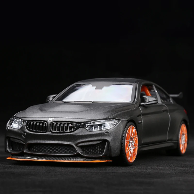 1:24 Scale BMW M4 GTS Diecast Model 5 1:24 Scale BMW M4 GTS Diecast Model - Image 5