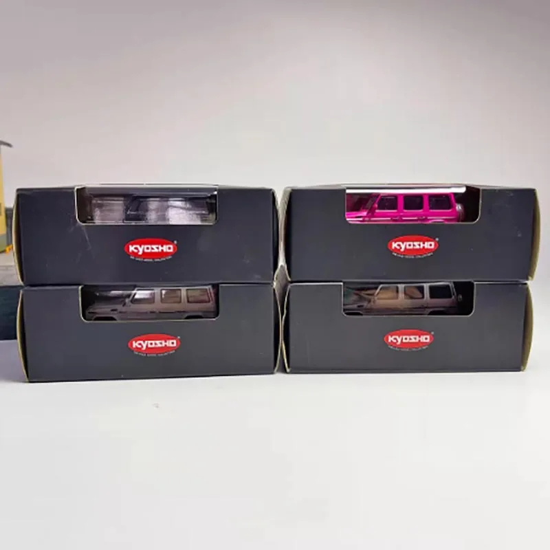 Kyosho 1/64 SUV Diecast Miniature Car in Pink 6 Kyosho 1/64 SUV Diecast Miniature Car in Pink - Image 6