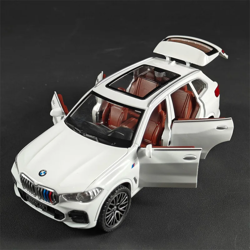 White BMW X5 1/32 Diecast Model 4 White BMW X5 1/32 Diecast Model - Image 4