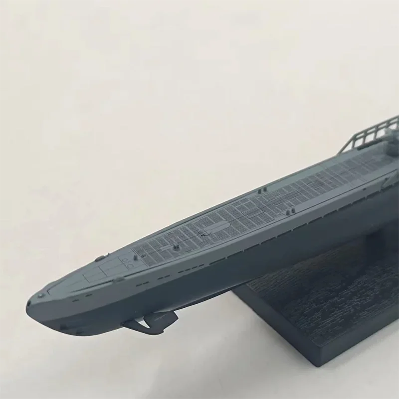 WWII Submarine Collection 1:350 Scale Models 5 WWII Submarine Collection 1:350 Scale Models - Image 5