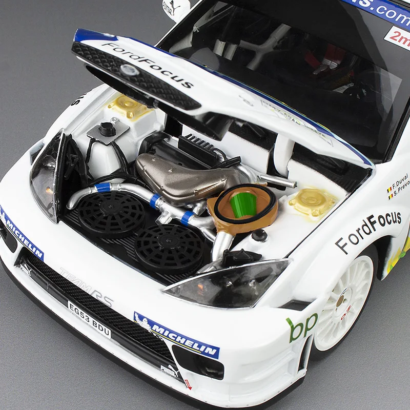 Diecast Ford Focus RS Model for Collectors 4 Diecast Ford Focus RS Model for Collectors - Image 4