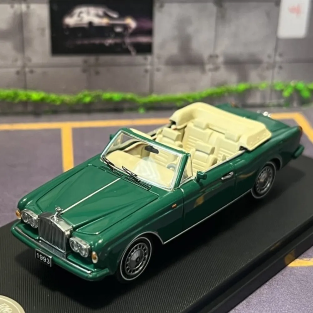 Corniche IV 1993 Diecast Model in 1:64 Scale 5 Corniche IV 1993 Diecast Model in 1:64 Scale - Image 5