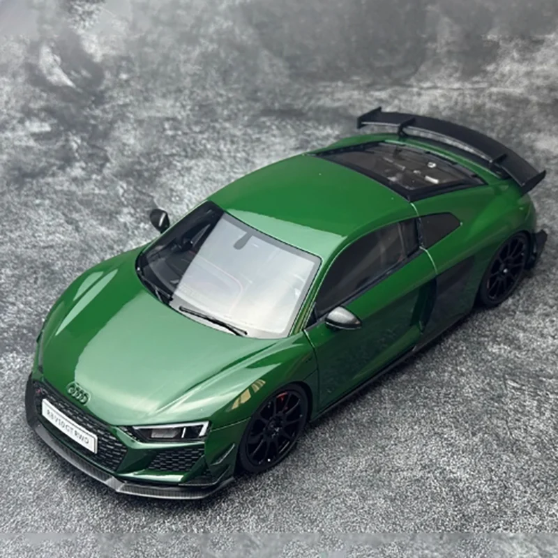 1:18 Scale Modern Sports Car Diecast Model 5 1:18 Scale Modern Sports Car Diecast Model - Image 5