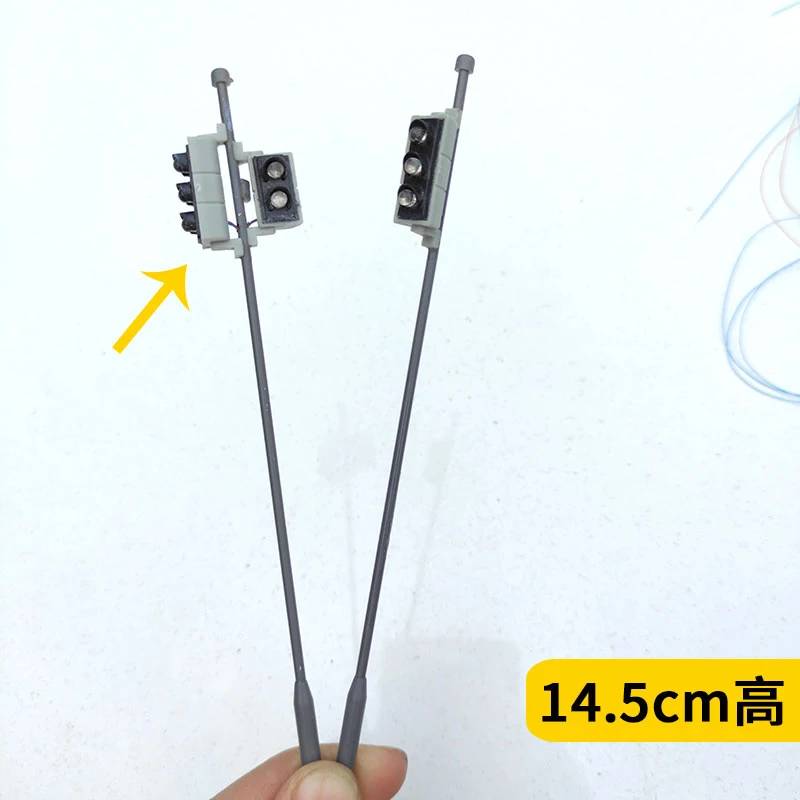 HO Scale Miniature Traffic Light with LED Signals 10 HO Scale Miniature Traffic Light with LED Signals - Image 10