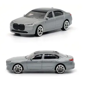 BMW i7 1/64 Diecast Model Car in Blue or Gray 9 Sa1f0b826ac5f452e8cb18d2761edc171S