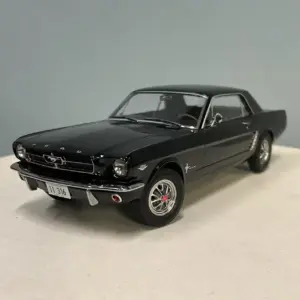Vintage 1965-66 Ford Mustang 1:18 Die-Cast Model 16 Sa24c8c622fc242f0af86c2e788e9b1dfT