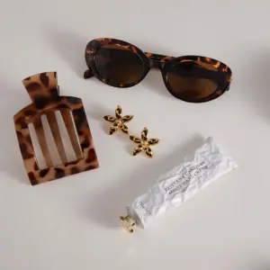 Sa25abaff054f448296968d5f9244cbe5p