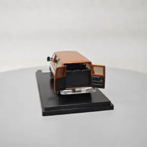 1:64 Ford E350 Van Diecast Model Collectible 6 Sa2e7a11835284b45bc3b9f35d57e55add