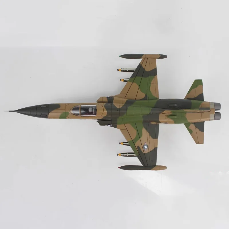 1:72 Scale F-5C Tiger No. 10 Alloy Model 5 1:72 Scale F-5C Tiger No. 10 Alloy Model - Image 5