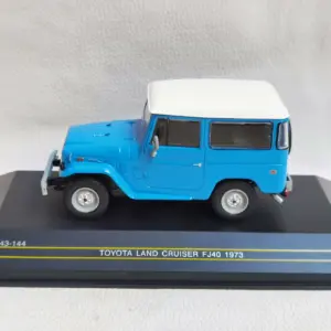1973 Toyota FJ40 Land Cruiser Diecast Model 7 Sa34cd1985f6f41c697dffeef965a836eu