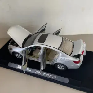 Realistic 1:18 Honda Accord Die-Cast Model 10 Sa3ad50ef6ee34d26b2724c08b2b043bbA