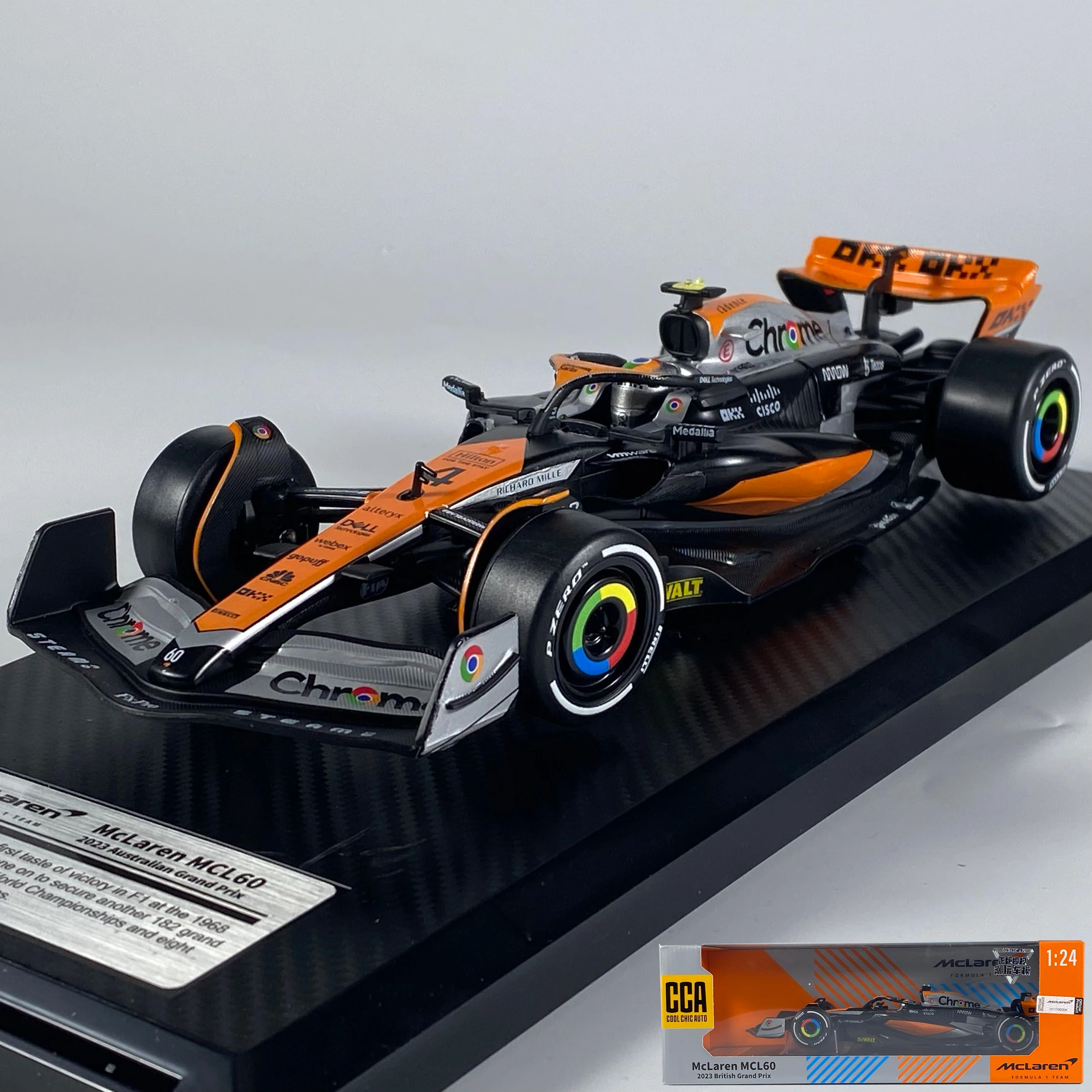McLaren MCL60 1:24 Diecast Model Car 10 McLaren MCL60 1:24 Diecast Model Car - Image 10