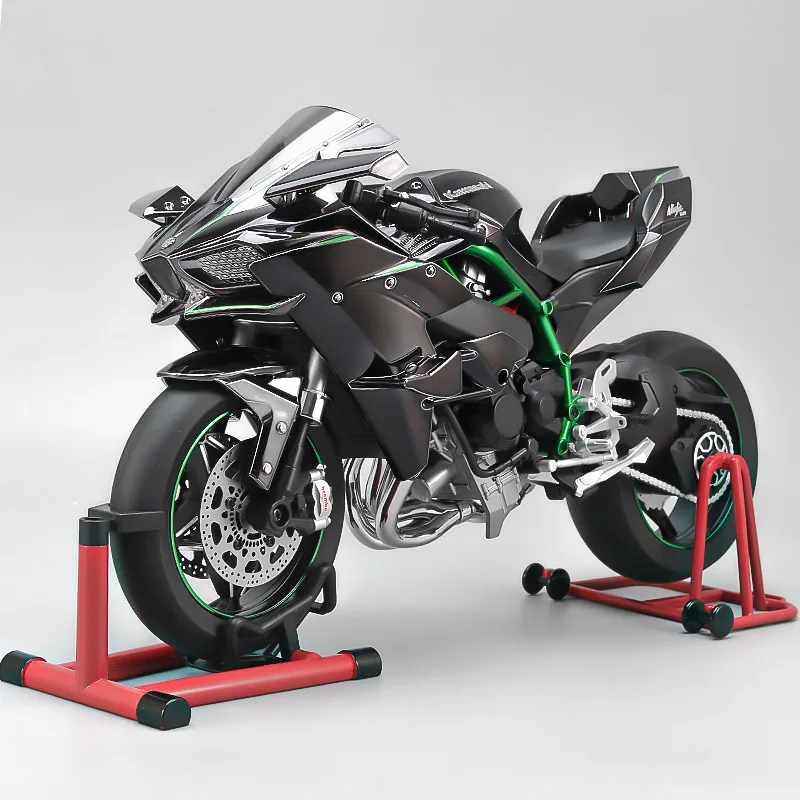 Kawasaki H2R 1:6 Scale Diecast Model in Black, Gold, or Carbon 5 Kawasaki H2R 1:6 Scale Diecast Model in Black, Gold, or Carbon - Image 5