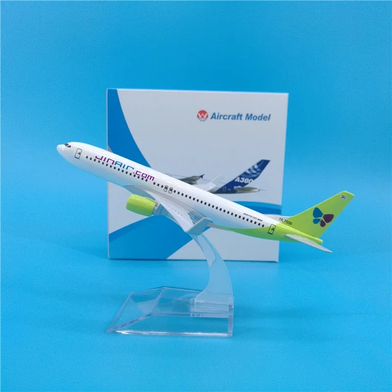 Jin Air Boeing 737 Diecast Model 1/400 Scale 2 Jin Air Boeing 737 Diecast Model 1/400 Scale - Image 2