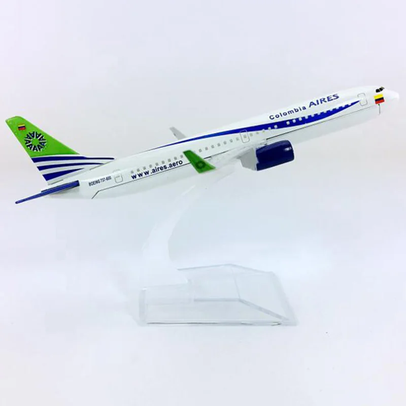 Avianca B737-800 1:400 Scale Diecast Model 3 Avianca B737-800 1:400 Scale Diecast Model - Image 3