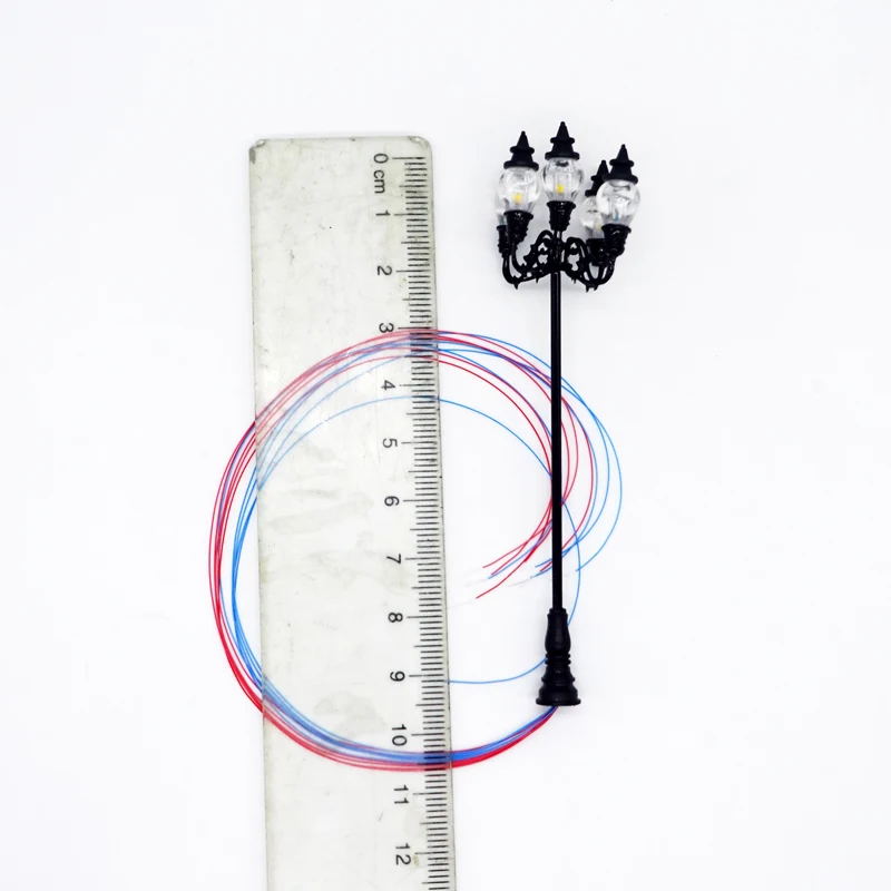 Vintage European-Style HO Street Lamps Set 6 Vintage European-Style HO Street Lamps Set - Image 6