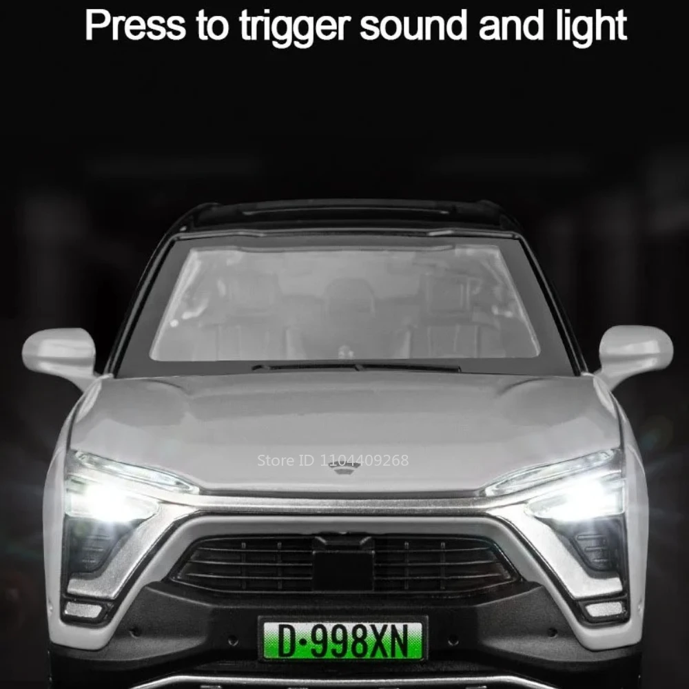 1:32 Scale NIO ES8 Model Car for Collectors 4 1:32 Scale NIO ES8 Model Car for Collectors - Image 4