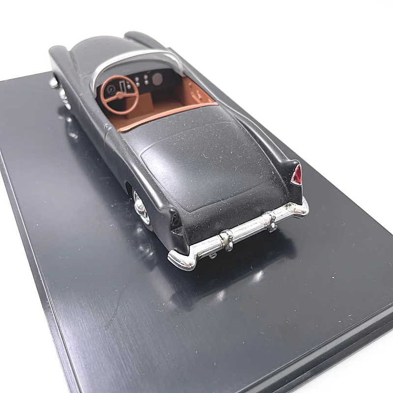 Batmobile 1:43 Alloy Diecast Model 9 Batmobile 1:43 Alloy Diecast Model - Image 9