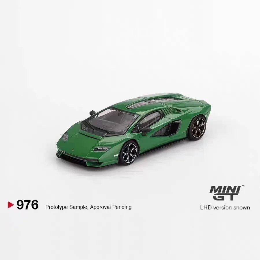 Detailed 1:64 Diecast Car Collection by MASSDI 6 Detailed 1:64 Diecast Car Collection by MASSDI - Image 6