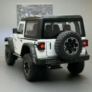 Vibrant 1/24 Diecast Jeep Wrangler Model 12 Sa53b32ae3aa84d65b2320f3972b04da83 1