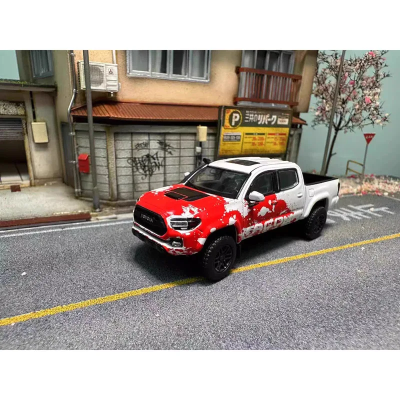 1:64 Scale Alloy Tacoma Model 5 1:64 Scale Alloy Tacoma Model - Image 5