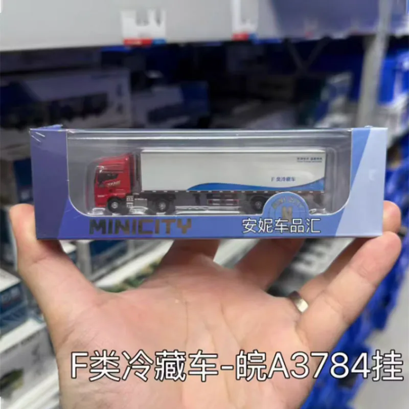 1/160 Scale Refrigerated Semi-Truck Model 8 1/160 Scale Refrigerated Semi-Truck Model - Image 8