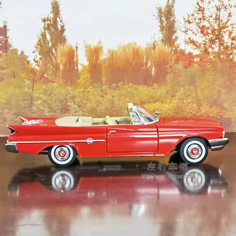 Chrysler 300FC 1960 Alloy Diecast Model 5 Chrysler 300FC 1960 Alloy Diecast Model - Image 5