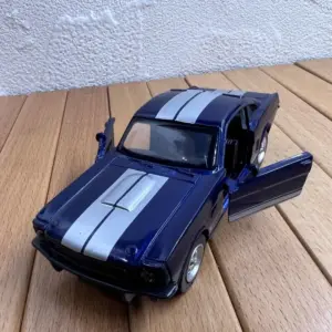 Flawed 1:32 Scale Ford Mustang Shelby GT350 Model 11 Sa66a47db2e23496e9c5c621bcd7a214c3