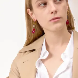 Sa703473eed3a4b499d89b6ddec7d6151b