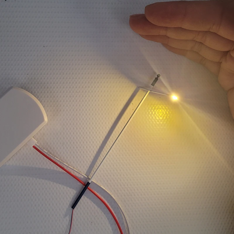 Miniature Street Lamp for Model Scenes 4 Miniature Street Lamp for Model Scenes - Image 4