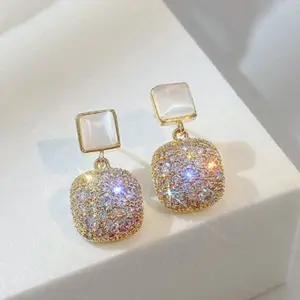 Sa7166de5f41d46bb80cd58213b7c6b77a