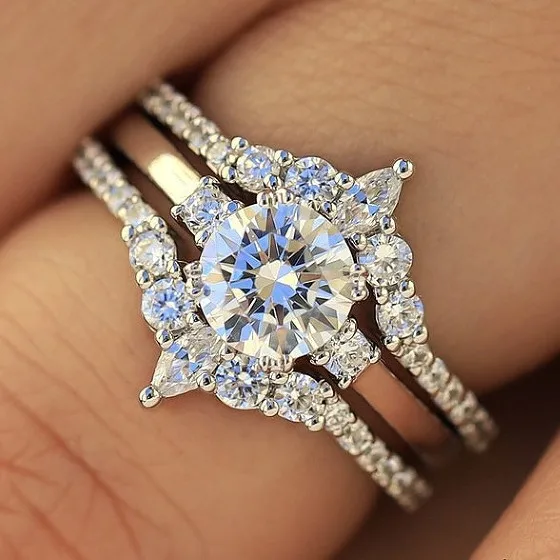 Silver Women's Cocktail Ring Set with Zircon 5 Silver Women's Cocktail Ring Set with Zircon - Image 5