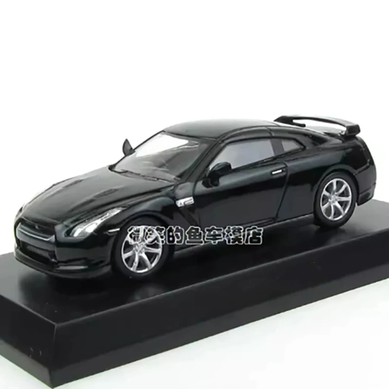 Nissan GTR35 Diecast Model 1/64 Scale in Various Colors 5 Nissan GTR35 Diecast Model 1/64 Scale in Various Colors - Image 5