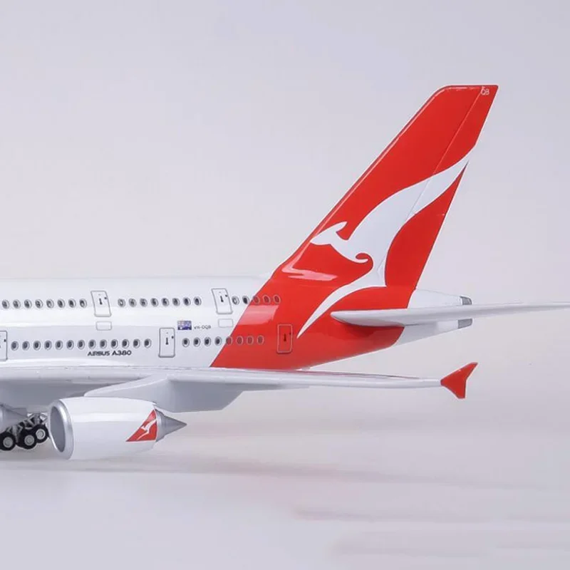 QANTAS Airbus A380 Scale Model - 36.5cm 5 QANTAS Airbus A380 Scale Model - 36.5cm - Image 5