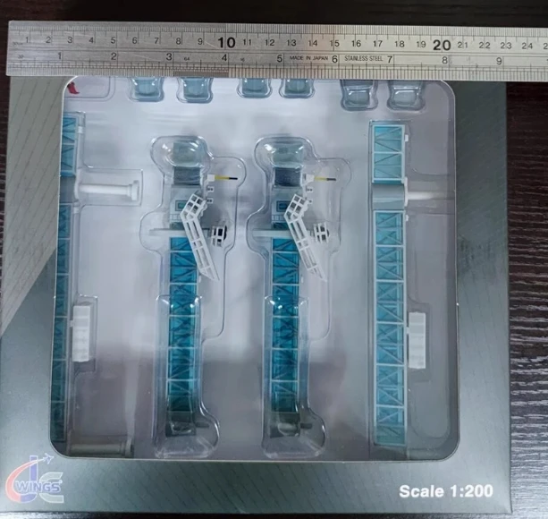 1:200 Scale Airport Passenger Boarding Bridge 8 1:200 Scale Airport Passenger Boarding Bridge - Image 8