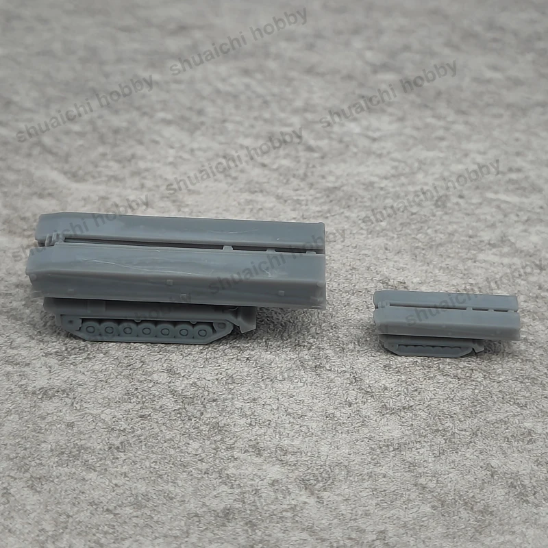 Resin Leopard Bridge Construction Vehicles Set 2 Resin Leopard Bridge Construction Vehicles Set - Image 2