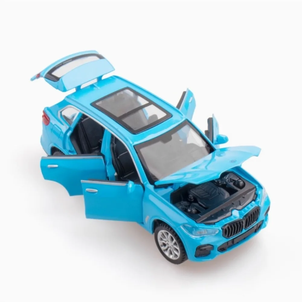 Vibrant Red 1:32 BMW X5 Diecast Model 3 Vibrant Red 1:32 BMW X5 Diecast Model - Image 3
