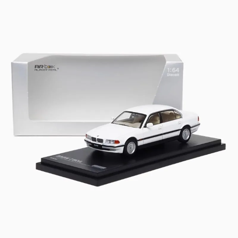 BMW 750iL E38 1/64 Scale Diecast Model 2 BMW 750iL E38 1/64 Scale Diecast Model - Image 2