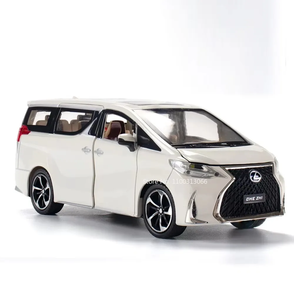 White 1:24 Lexus LX570 Diecast Model 8 White 1:24 Lexus LX570 Diecast Model - Image 8