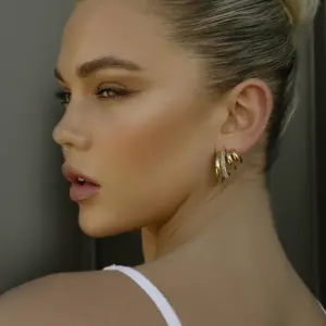 Sa9d415bde06644a7b92af9c6941d667bX