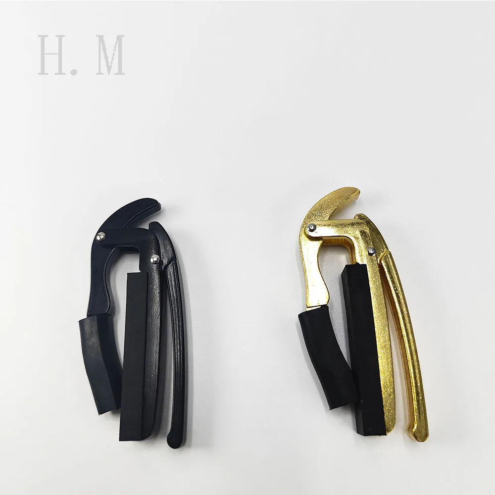 Stylish Zinc Alloy Guitar Capo with Rubber Pads 4 Stylish Zinc Alloy Guitar Capo with Rubber Pads - Image 4