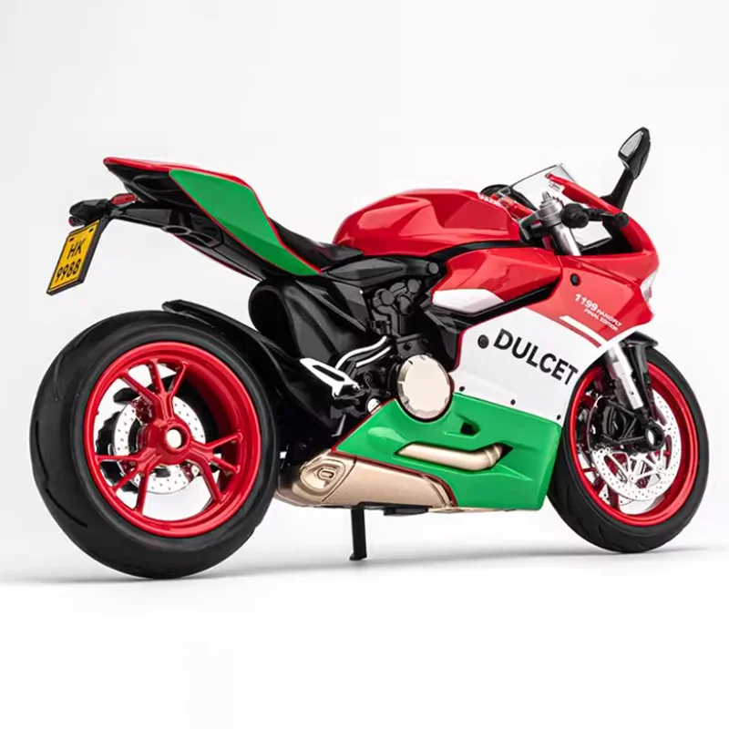 Vivid 1/12 Scale Alloy Motorcycle Model 3 Vivid 1/12 Scale Alloy Motorcycle Model - Image 3