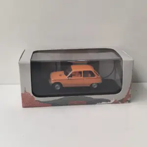 Vibrant Diecast Renault 5 LS 1974 Model 10 Sacd33d8c0afc4f45a3e5f237b75ed35bl