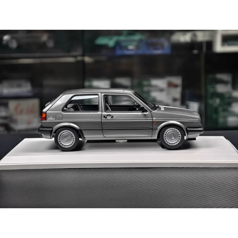 1989 VW Golf Alloy Model 1:18 Scale 5 1989 VW Golf Alloy Model 1:18 Scale - Image 5